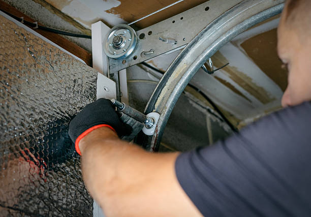 Affordable Garage Door Roller Replacement solutions in Howland Center, OH